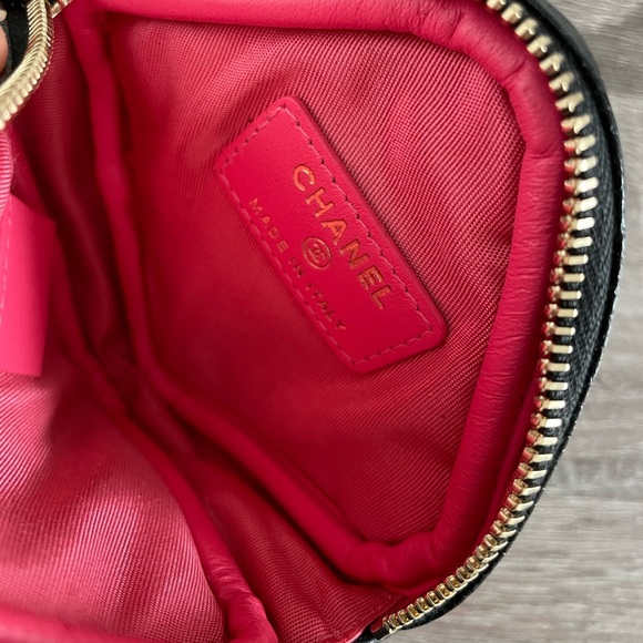 chanel wristlet diamond coin purse w strap - Picture 6 of 8